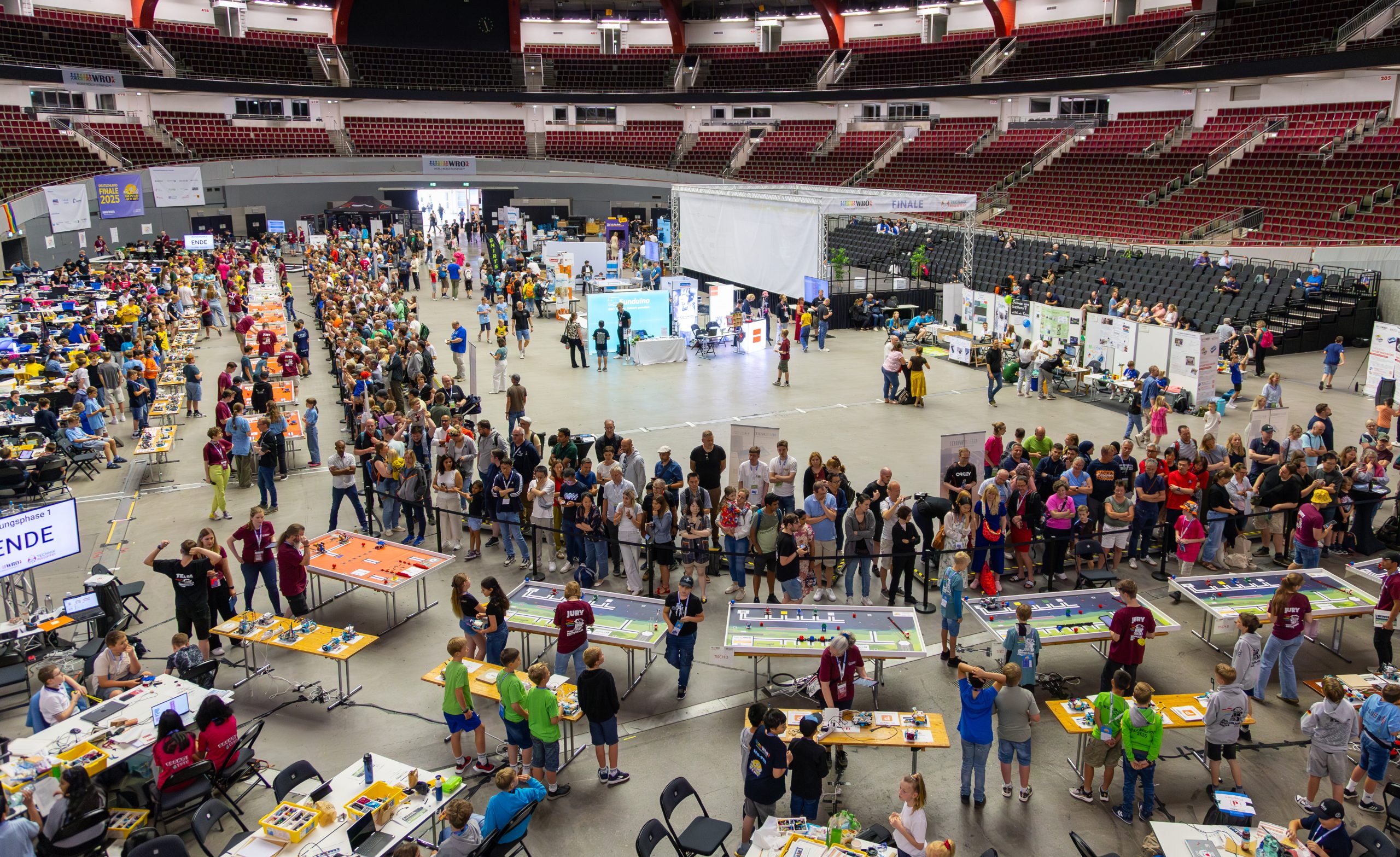 WBG Tech Titans beim Deutschlandfinale der WRO 2025